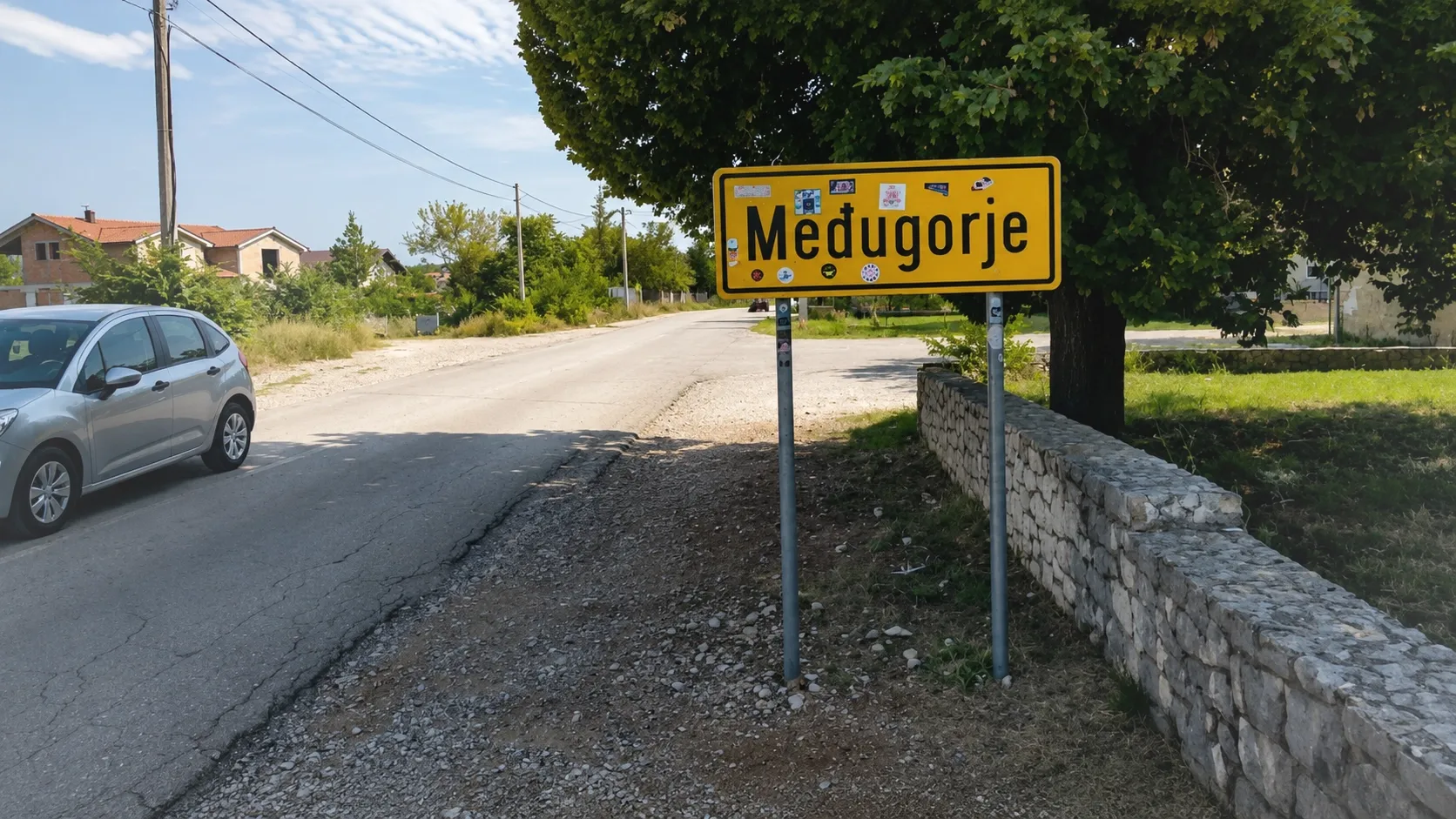 Put od Mostar aerodroma prema Međugorju
