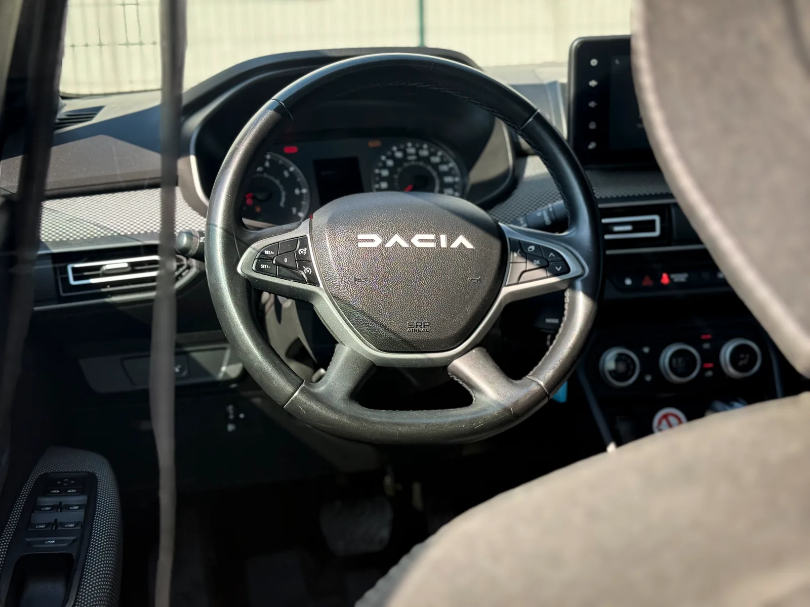 Dacia Logan 7