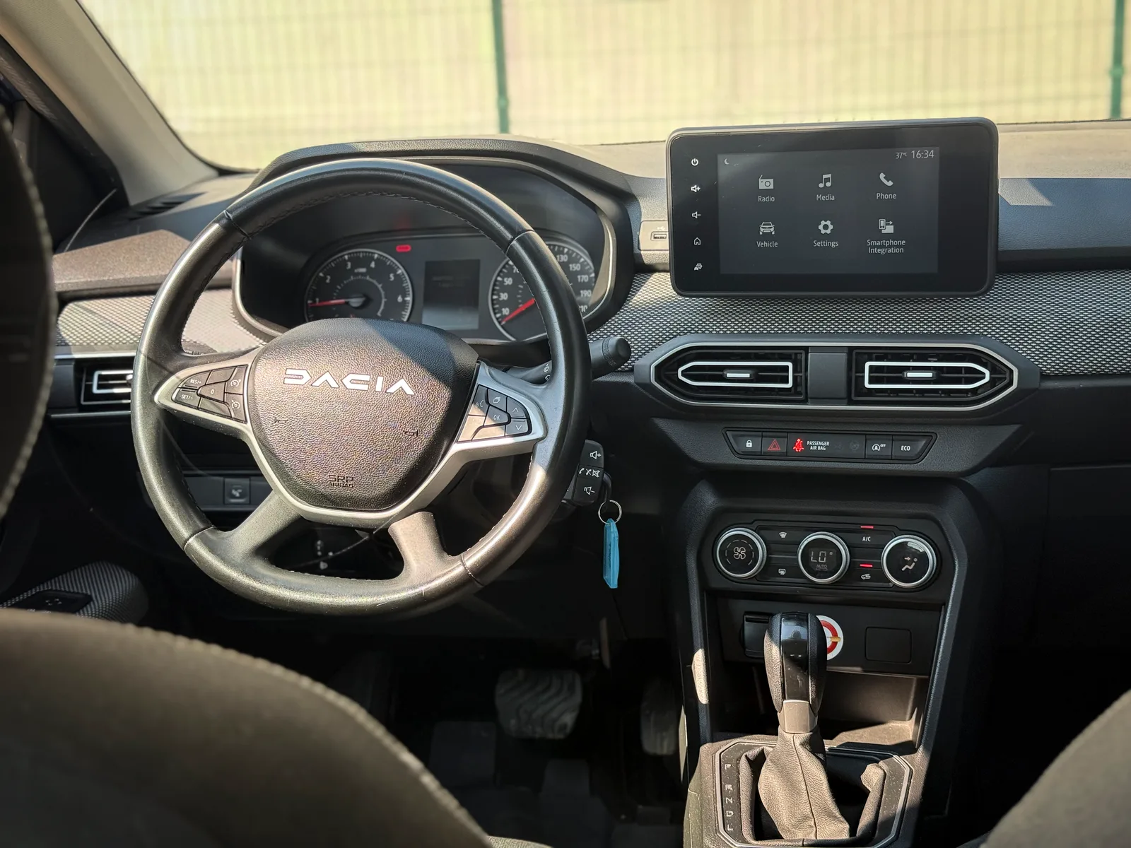 Dacia Logan 8