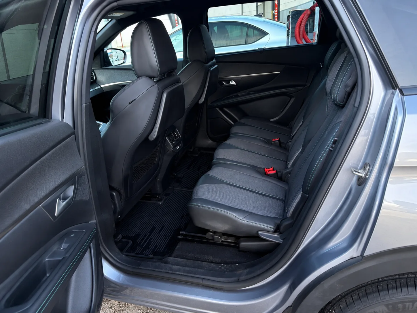 Peugeot 5008 3