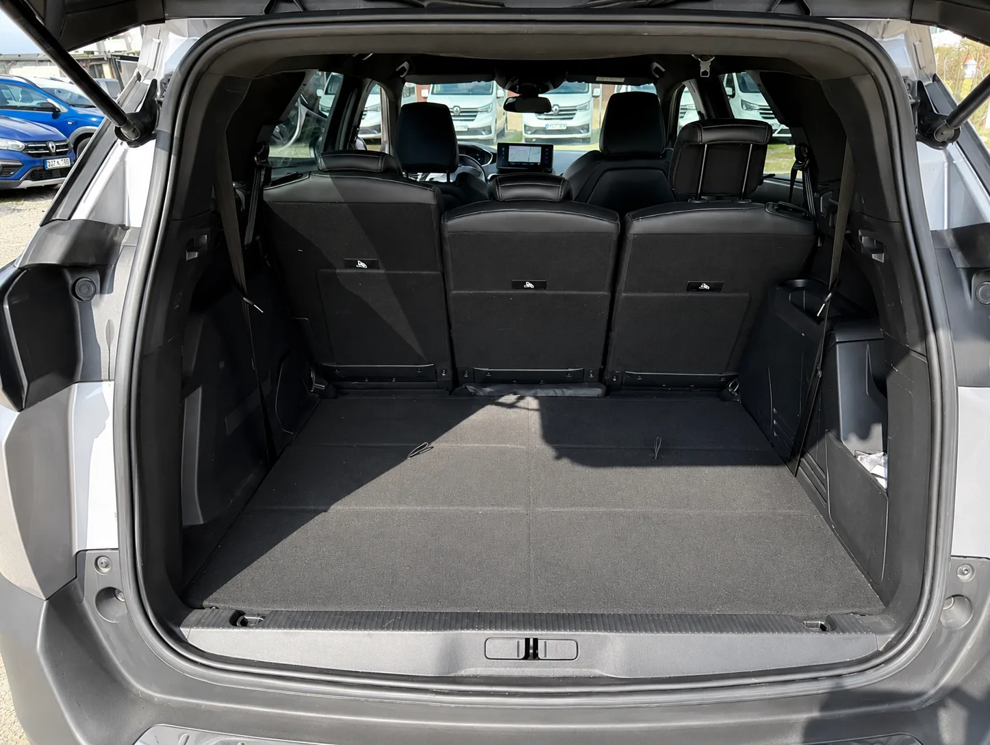 Peugeot 5008 4