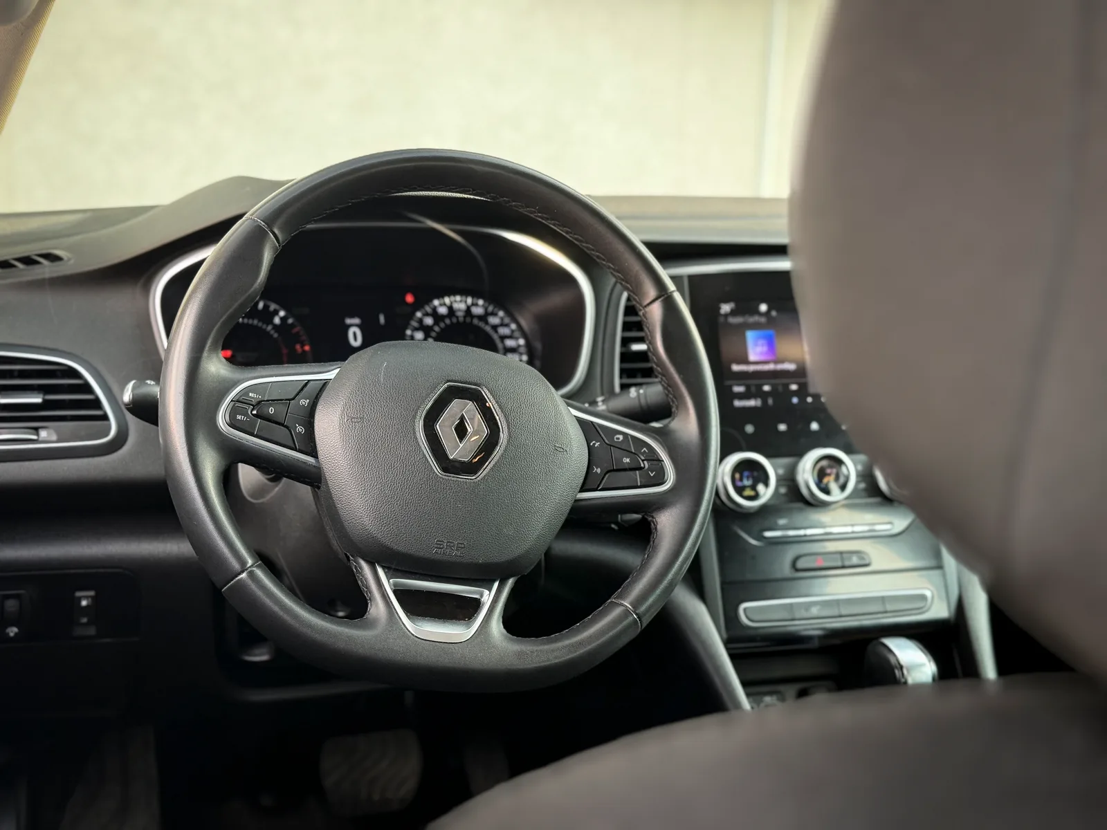 Renault Megane Grandcoupe 6